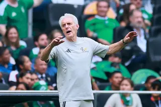 Soccer Football - FIFA World Cup 2026 - Group A - Mexico v South Africa - Estadio Azteca, Mexico City, Mexico - June 11, 2026 South Africa coach Hugo Broos reacts REUTERS/Eloisa Sanchez