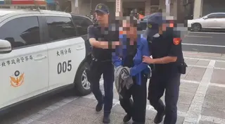 52歲許姓男子是中信兄弟啦啦隊Passion Sisters成員汶汶超級粉絲，今...