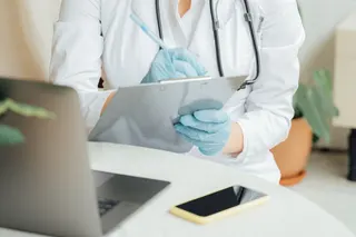 The Health Ministry is exploring the implementation of digital medical certificates as part of efforts to tackle forgery, abuse and identity theft involving medical practitioners. – Source: Pexels.com