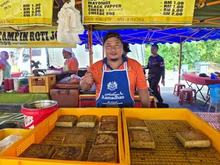 Entrepreneur Development and Cooperatives Minister Steven Sim Chee Keong said the quick-approval target helps MSMEs secure working capital immediately. — Picture by Arif Zikri
