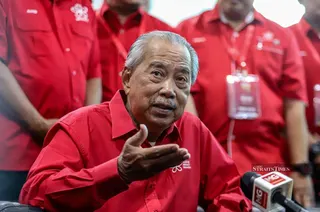 Muhyiddin says the party remains committed to PN, but will contest under its own logo if prevented from using the coalition's symbol in the Johor election. – NSTP file pic