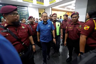 Datuk Seri Dr Ahmad Samsuri Mokhtar after the Perikatan Supreme Council meeting in Kuala Lumpur. - BERNAMA PIC