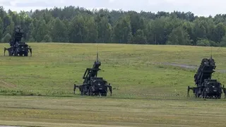 Switzerland resumes Patriot payments, seeks second air defense system