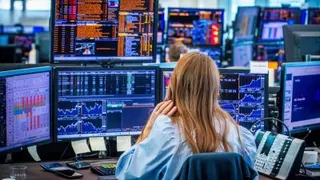 标普全球（S&P Global）宣布，Alphabet将取代威瑞森（Verizon），成为道琼斯工业生产指数的成份股，并于下周一（29日）美股开市前正式生效。（图取自法新社）