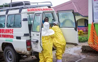 法國衛生部24日宣布，境內首起伊波拉（Ebola）確診病例，患者是一名自剛果民主...