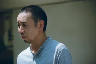 綾瀨遙、大悟飾演夫妻「異樣感」炸裂！全是導演的計畫？ 圖／車庫娛樂提供