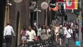 UK swelters in hottest June day on record