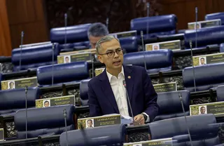 The government is counting on opposition support to pass a landmark bill separating the roles of attorney-general and public prosecutor, said government spokesman Datuk Fahmi Fadzil. BERNAMA PIC
