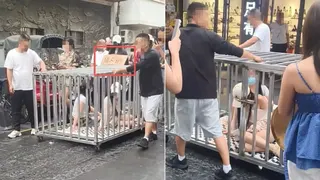 两女遭“浸猪笼”游街 湖南九人自导自演博流量被拘