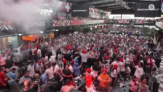 Fans Sit at Center of World Cup | Sports City