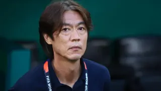 墨西哥蒙特雷FIFA世界盃A組南非對南韓賽事現場，韓國主教練洪明甫在球場觀察（24/6/2026）