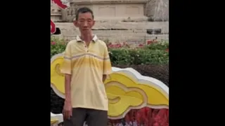 失踪者龚万利（65岁）患有失智症，并持有残障人士（OKU）身分，于本月27日下午约1时30分外出前往美达花园一间投注站后失去踪影，失踪时身穿青灰色上衣。