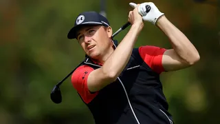 Jordan Spieth tees off on the fourth hole at Riviera Country Club