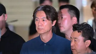 辞职后赴美调整 洪明甫：有些话总有一天会说