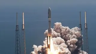 China launches new satellite group into space