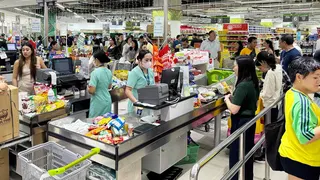 Philippines approves Metro Manila's biggest minimum wage hike in decades