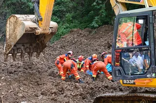 Gansu Fire and Rescue Mobile Corps at the scene of the landslide on Tuesday. Photo: Xinhua