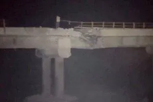 伊朗戈勒斯坦省一座屬於「一帶一路」中伊鐵路走廊(China-Iran rail corridor)的鐵路橋遭擊中。(路透)