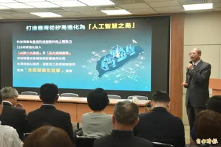 國科會科技辦公室執行秘書張振豪報告明年度科技預算，規模1768億元，較前一年度增103億元創新高。(記者吳柏軒攝)