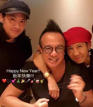 黃大煒(中)生前跟Vicky(右)、音樂人POLO形影不離。(圖／摘自IG)