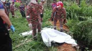 死者遗体随后被移交给警方。（图：柔消拯局）
