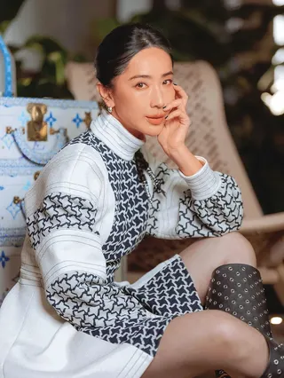 隋棠長期關注流浪動物與反虐待議題，曾深入南投等地的狗園擔任義工。（翻攝自隋棠臉書）