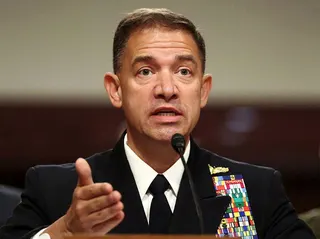 美國在中東地區最高軍事指揮官古柏（Brad Cooper，圖）警告官兵，手機影片...