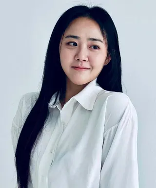 文瑾瑩親曝自己要結婚的喜訊。（取材自Instagram）