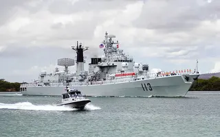 中國 052 型驅逐艦。   圖：翻攝自U.S Navy Photo