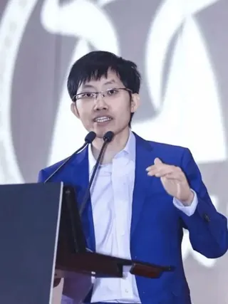 傳創辦人梁文鋒因投資人會議紀錄外流喊卡二輪融資。（圖／翻攝微博）