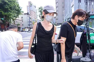 彭佳慧到場送好友最後一程。記者沈昱嘉／攝影