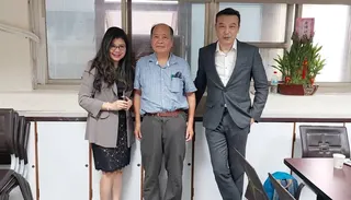 林煒與女友Cora也是事業夥伴。（圖／翻攝自林煒臉書）
