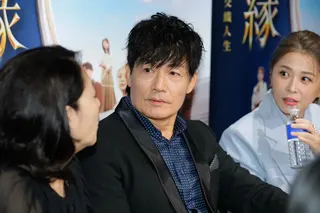 霍正奇和李燕演第一代角色，都用ＡＩ年輕化後製處理。