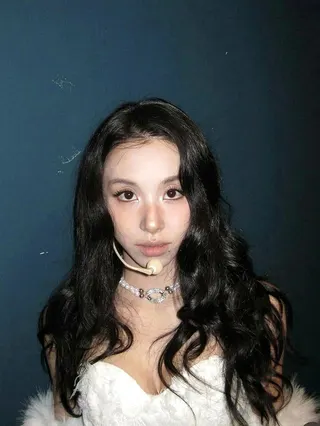 彩瑛宣布離開JYP。(圖／摘自Instagram)