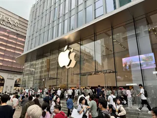 圖為中國上海一間蘋果直營店。（中央社檔案照片）