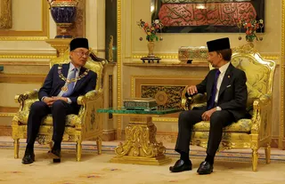 BANDAR SERI BEGAWAN, 22 Ogos -- Perdana Menteri Datuk Seri Anwar Ibrahim bersama Sultan Brunei Sultan Hassanal Bolkiah di Istana Nurul Iman hari ini.Anwar hari ini dikurniakan Darjah Kerabat Laila Utama Yang Amat Dihormati (D.K.) dengan membawa gelaran Dato Laila Utama.-- fotoBERNAMA (2026) HAK CIPTA TERPELIHARABANDAR SERI BEGAWAN, Aug 22 -- Prime Minister Datuk Seri Anwar Ibrahim with Brunei Sultan Sultan Hassanal Bolkiah at Istana Nurul Iman today.Anwar was today conferred the Darjah Kerabat L