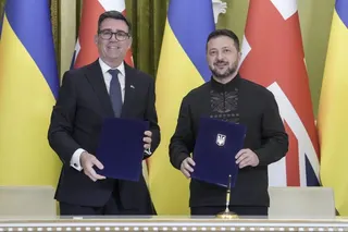 UK Prime Minister Andy Burnham (left) and Ukrainian President Volodymyr Zelensky at the presidential office in Kyiv, Ukraine on Monday. Burnham plan to travel to the US next month. Photo: EPA