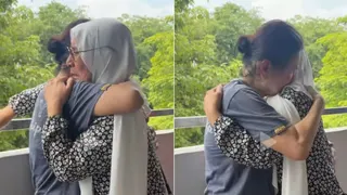 不舍23年深厚邻里情 搬家马来妇与华妇哭成泪人