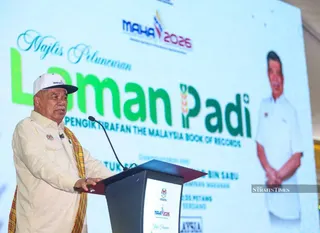 Agriculture and Food Security Minister Datuk Seri Mohamad Sabu delivering his speech at Laman Padi in conjunction with the Malaysia Agriculture, Horticulture and Agrotourism Exhibition 2026 here today. PIC BY NSTP/ASWADI ALIAS