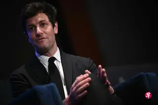 美国投资家约书亚·库什纳（图）将国际足联出售世界杯股份的计划，归咎于权力斗争，并承认如果他的公司预料到会遭到强烈反对，“就不会参与其中”。 （法新社档案照片）