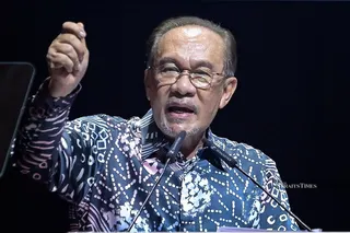 Prime Minister Datuk Seri Anwar Ibrahim says tighter regulatory oversight of Lembaga Tabung Haji’s investments is necessary to strengthen governance and prevent abuse of power. – NSTP pic