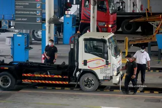 The plan is subject to public response to seven-day operations from November, as well as workforce readiness and operational capacity. NSTP/FILE PIC