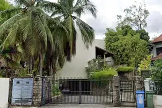 The price for the Bishopsgate bungalow works out to nearly S$2,481 psf on the freehold land area of 16,124 sq ft.