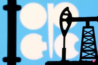 美伊军事冲突持续干扰通过霍尔木兹海峡的石油出口，限制了OPEC+对国际油价及市场份额的影响力。 （路透社）